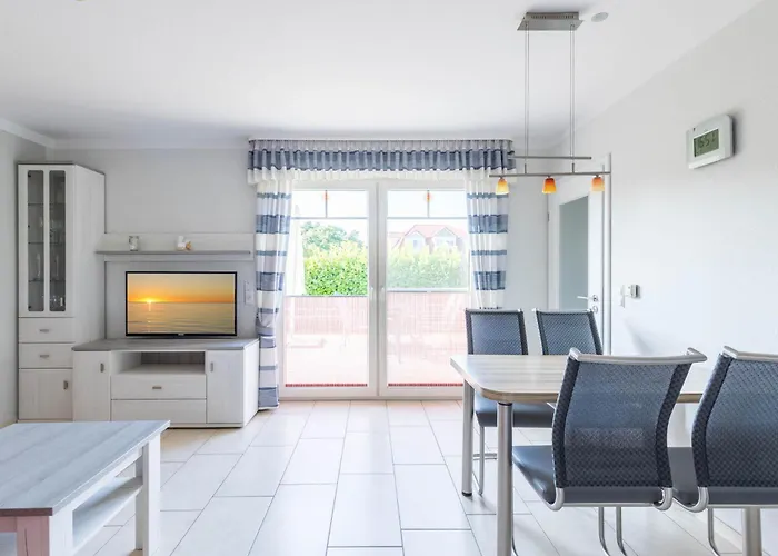 Duenenhaeuser Haus 4 A *