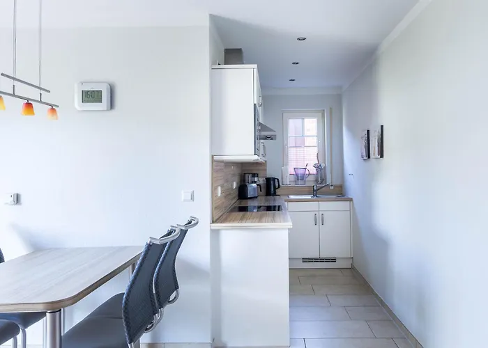 Holiday home Duenenhaeuser Haus 4 A *